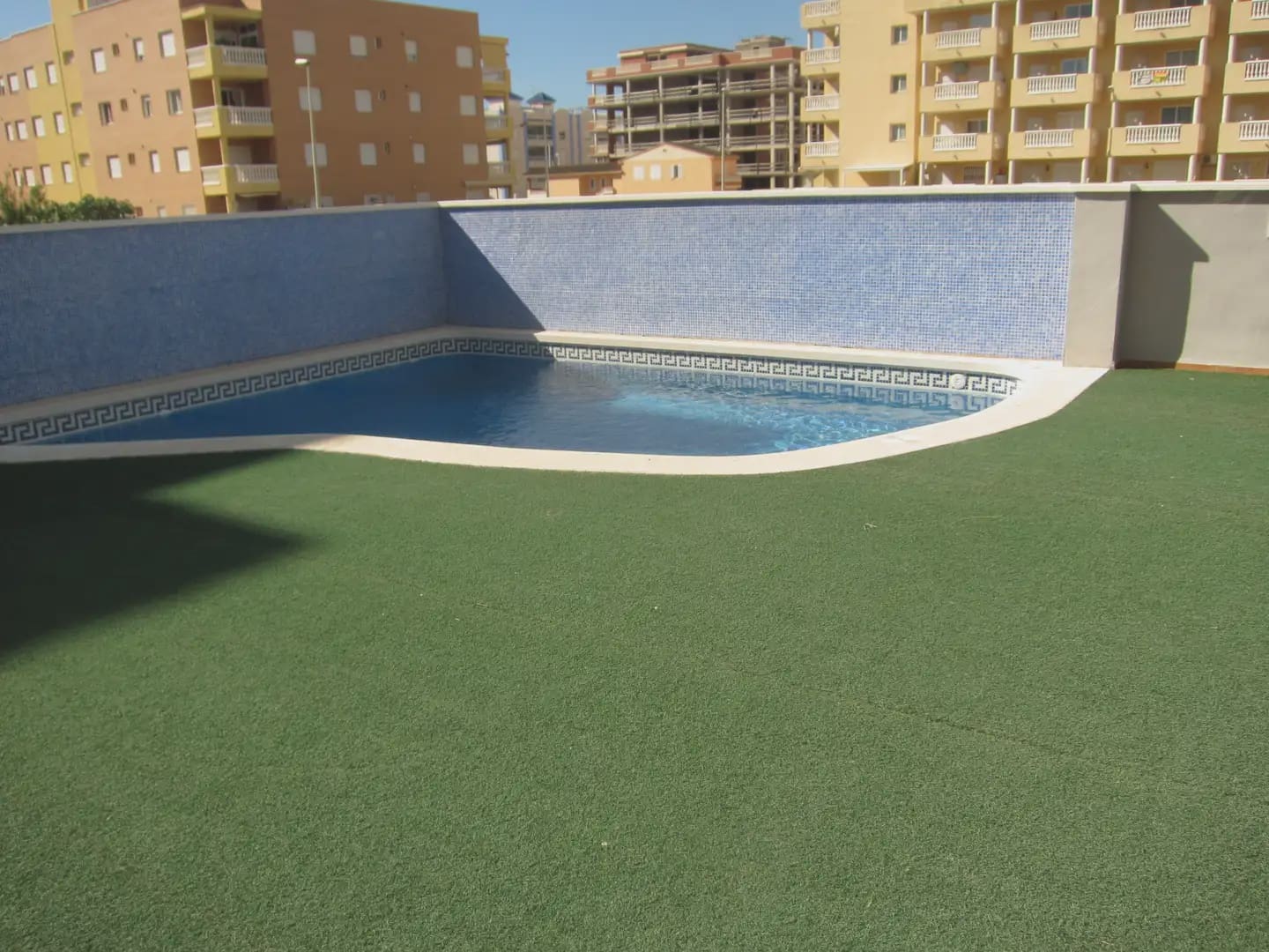 2 soverom Strandleiligheter til salgs i Moncofa med svømmebasseng - € 145 000 (Ref: 9756281)