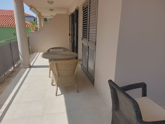 3 soverom Strandleiligheter til salgs i Moncofa med svømmebasseng garasje - € 275 000 (Ref: 9756282)