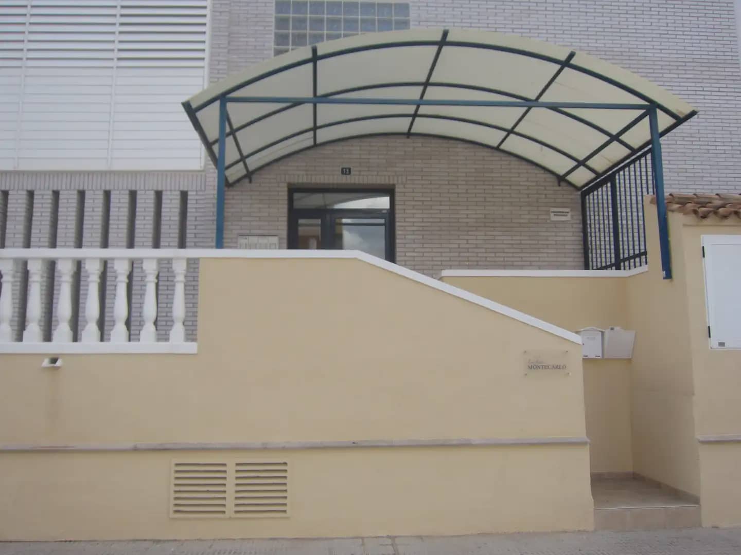 2 sypialnia Apartament przy plaży na sprzedaż w Moncofa z basenem garażem - 160 000 € (Ref: 9756283)