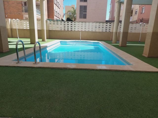 Apartamento de 2 habitaciones en Moncofa en alquiler con piscina - 2.200 € (Ref: 9756288)