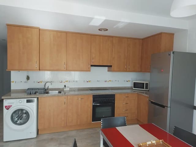 2 makuuhuone Kattohuoneisto vuokrattavana paikassa Moncofa - 1 700 € (Ref: 9758142)