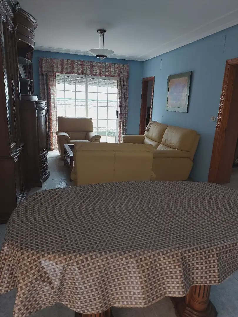 5 bedroom Townhouse for sale in Moncofa - € 160,000 (Ref: 9763955)