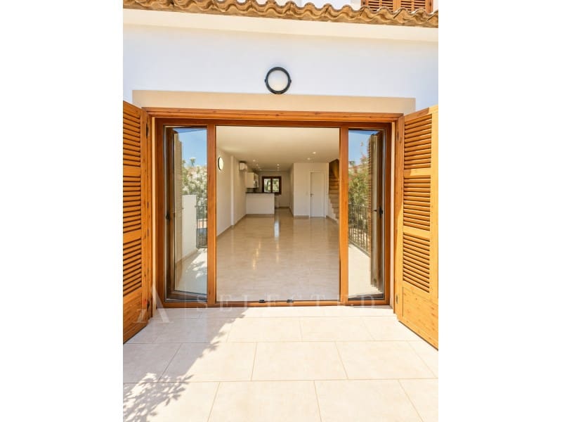 3 soveværelse Byhus til salg i Portals Nous med garage - € 999.000 (Ref: 10146720)
