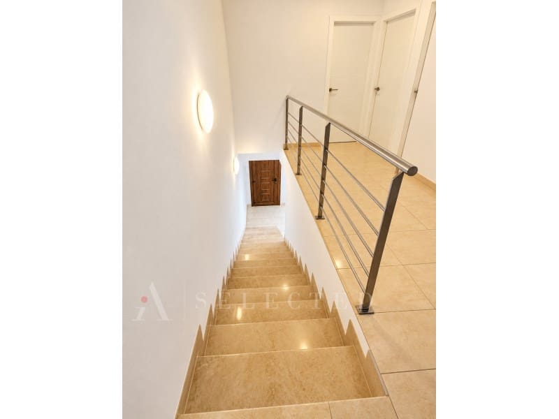 3 soveværelse Byhus til salg i Portals Nous med garage - € 999.000 (Ref: 10146720)