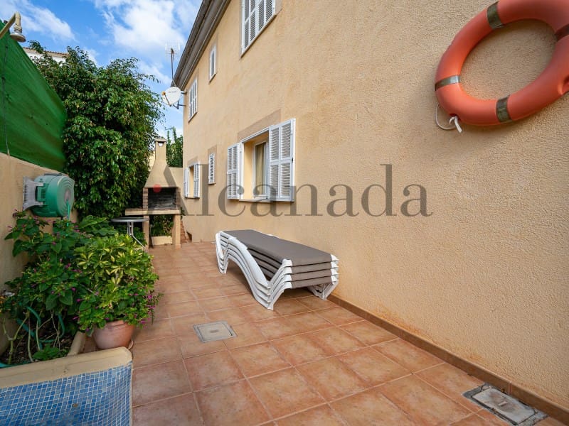 Chalet de 7 habitaciones en Son Serra de Marina en venta con piscina garaje - 985.000 € (Ref: 3111640)