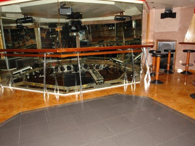 Erhverv til salg i Ca'n Picafort, Santa Margalida - € 1.900.000 (Ref: 3111664)