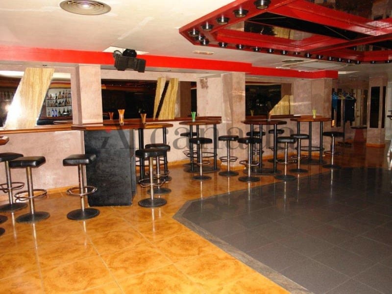 Erhverv til salg i Ca'n Picafort - € 1.900.000 (Ref: 3111664)