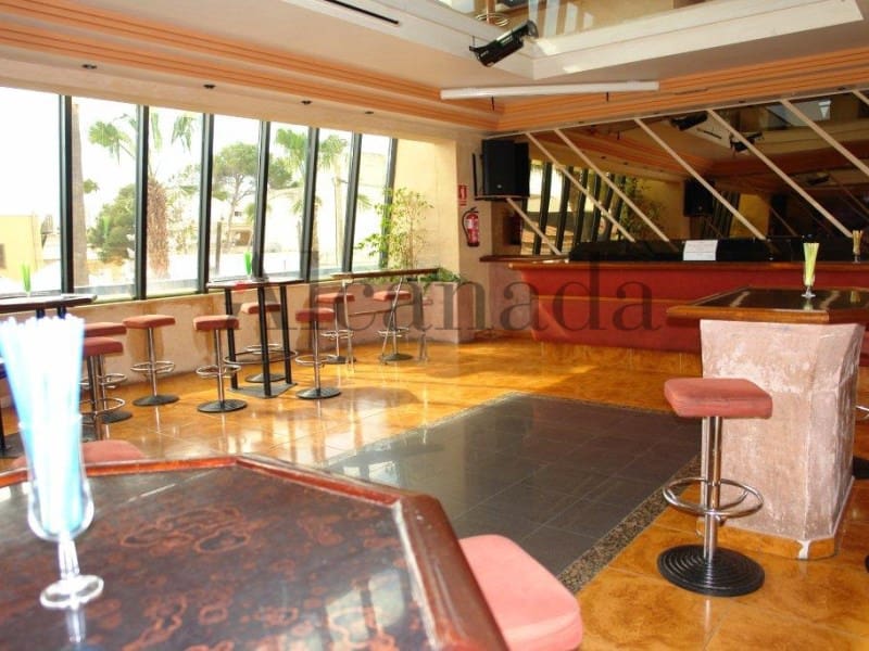 Erhverv til salg i Ca'n Picafort - € 1.900.000 (Ref: 3111664)