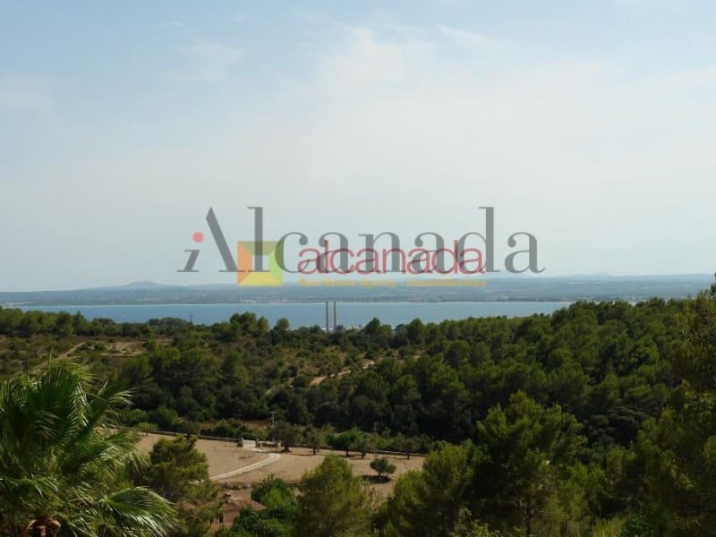 Building Plot for sale in Alcudia - € 180,000 (Ref: 3111837)