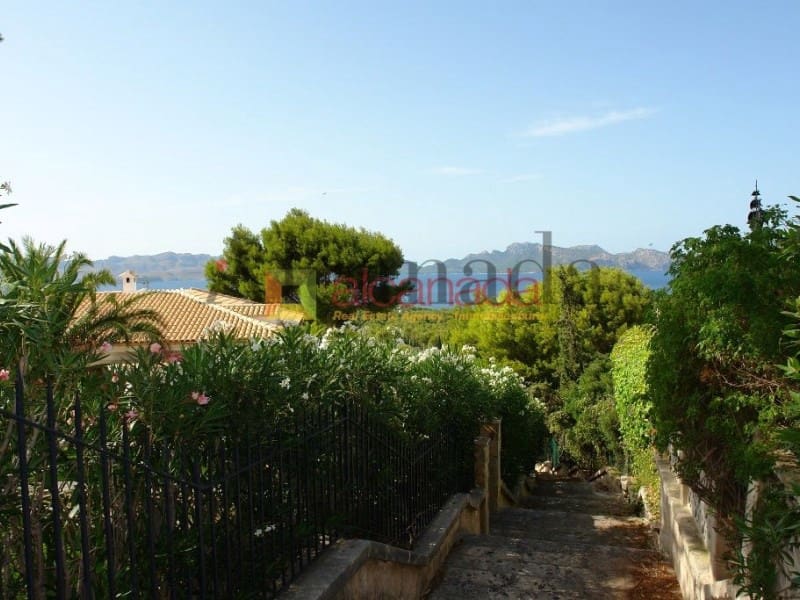 Building Plot for sale in Alcudia - € 180,000 (Ref: 3111837)