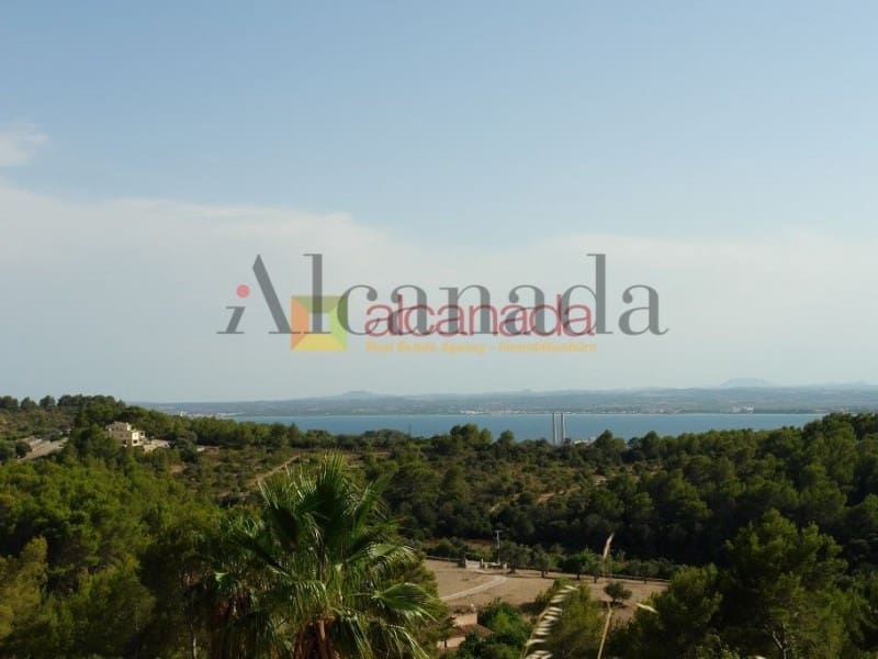 Building Plot for sale in Alcudia - € 180,000 (Ref: 3111837)