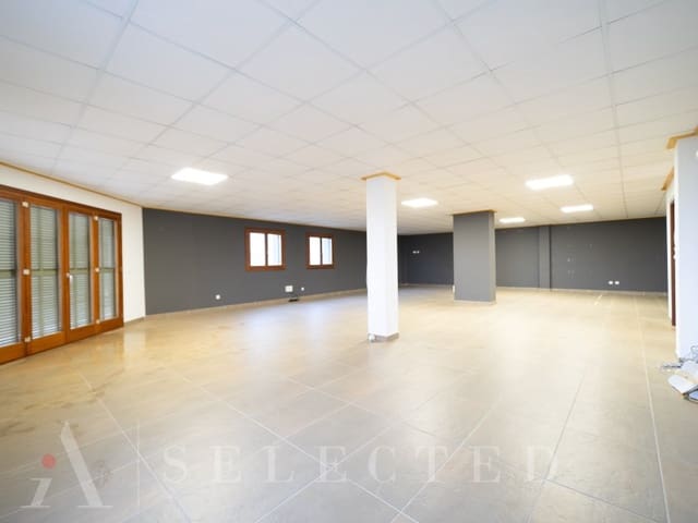 Commercial for sale in Sa Pobla - € 210,000 (Ref: 3111859)