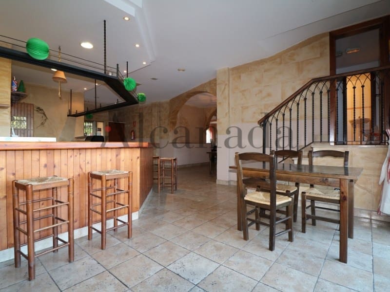 Erhverv til salg i Consell - € 265.000 (Ref: 3111860)