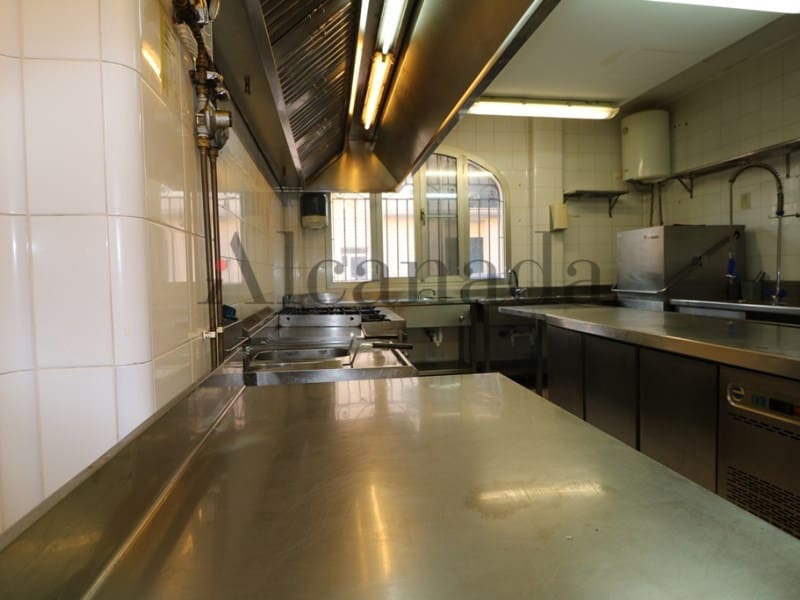 Erhverv til salg i Consell - € 265.000 (Ref: 3111860)