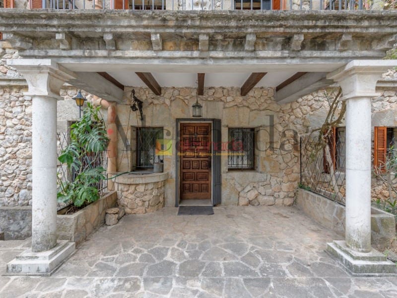 6 soveværelse Villa til salg i Pollensa / Pollenca - € 3.800.000 (Ref: 3111864)