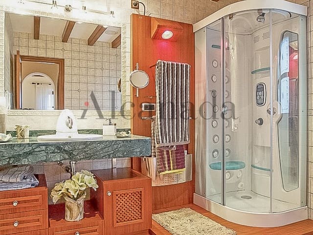 8 soveværelse Villa til salg i Ariany med swimmingpool - € 3.200.000 (Ref: 3112127)