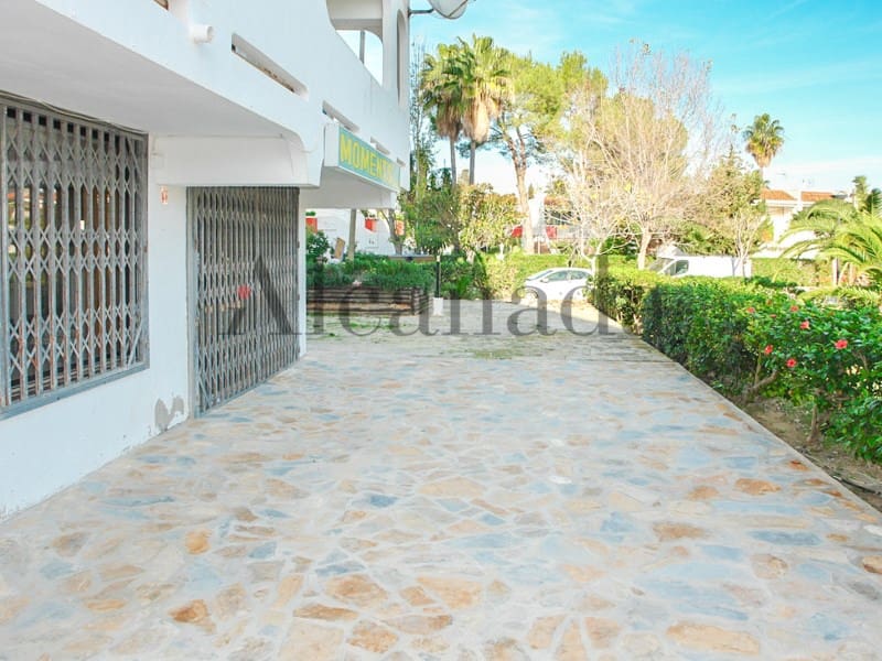 Erhverv til salg i Alcudia - € 350.000 (Ref: 3267508)
