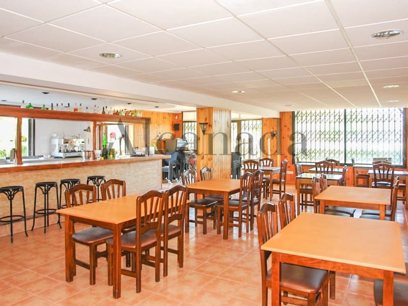 Erhverv til salg i Alcudia - € 350.000 (Ref: 3267508)