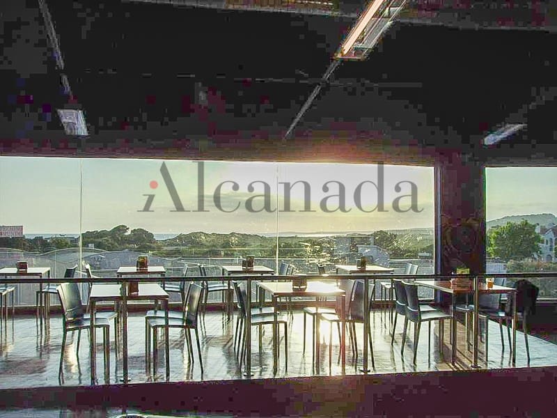 Commercial for sale in Alayor / Alaior - € 950,000 (Ref: 3277235)