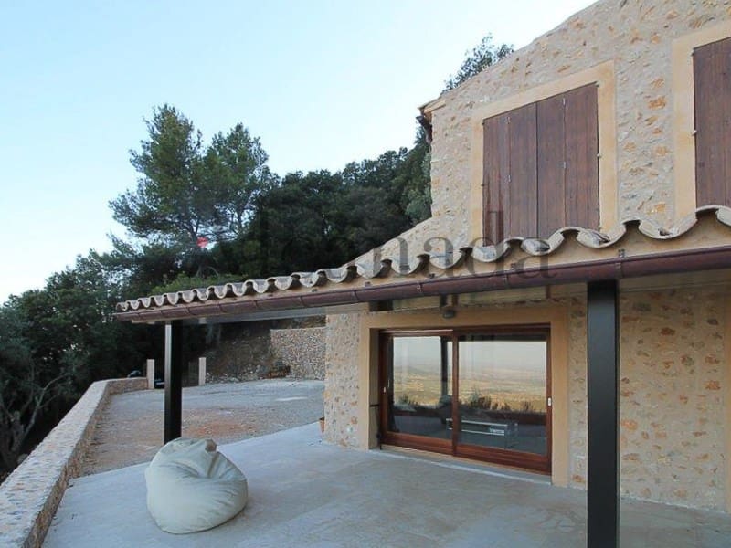 3 soverom Villa til salgs i Mancor de la Vall - € 1 200 000 (Ref: 3473129)