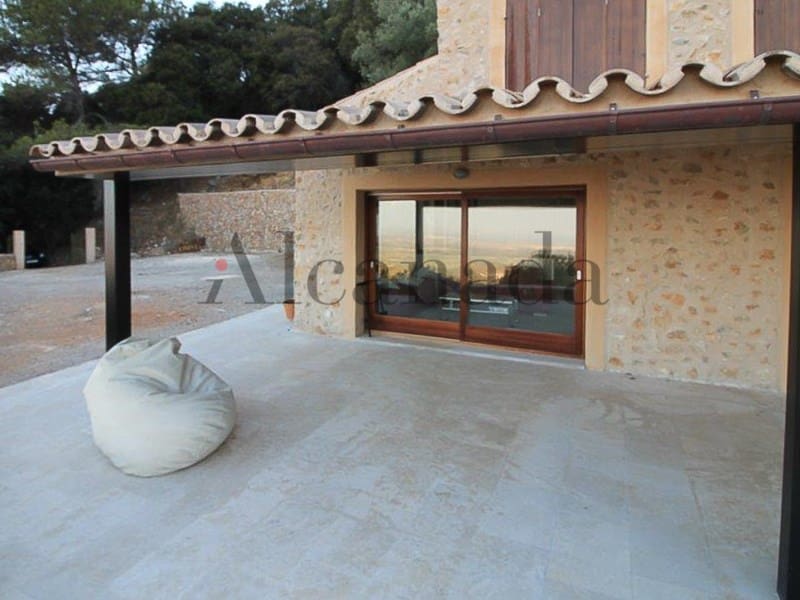 3 soverom Villa til salgs i Mancor de la Vall - € 1 200 000 (Ref: 3473129)