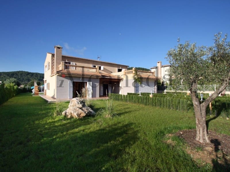 5 soveværelse Villa til salg i Sa Pobla med garage - € 945.000 (Ref: 3547505)