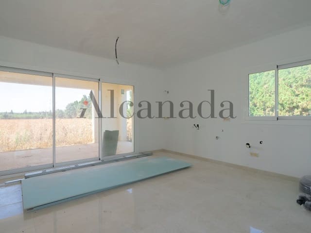 5 bedroom Villa for sale in Inca - € 1,450,000 (Ref: 3681910)