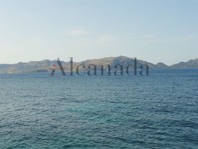 Działka budowlana na sprzedaż w Alcúdia - 425 000 € (Ref: 3990114)