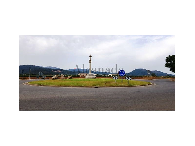 Commercial for sale in Sa Pobla - € 690,000 (Ref: 4061409)