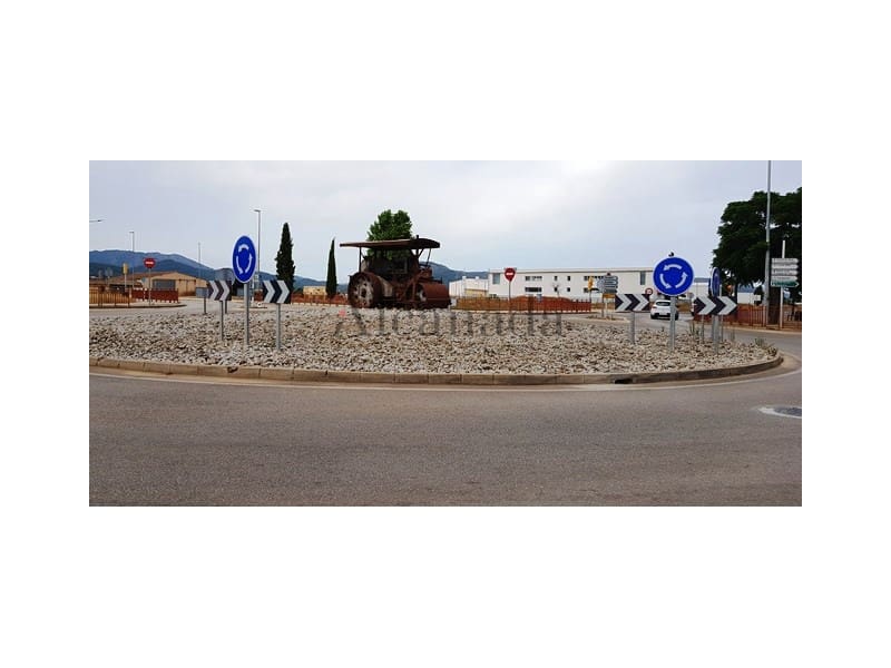 Commercial for sale in Sa Pobla - € 690,000 (Ref: 4061409)