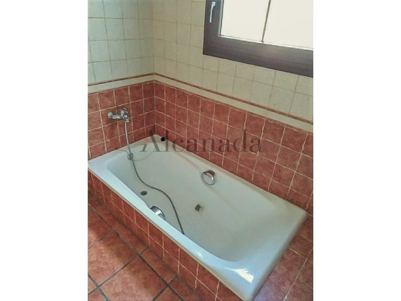 4 soveværelse Villa til salg i Cala Morell med swimmingpool - € 899.000 (Ref: 4157875)