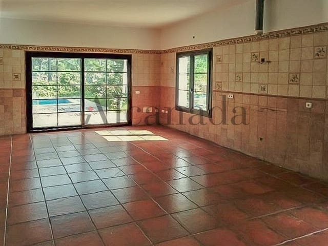 4 soveværelse Villa til salg i Cala Morell, Ciutadella de Menorca med swimmingpool - € 899.000 (Ref: 4157875)