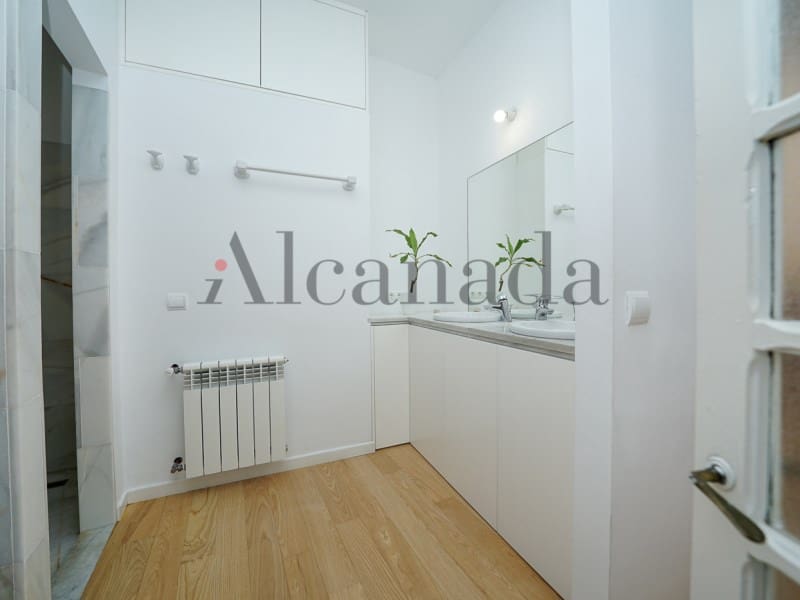 8 soveværelse Byhus til salg i Palma de Mallorca - € 3.430.000 (Ref: 4566186)