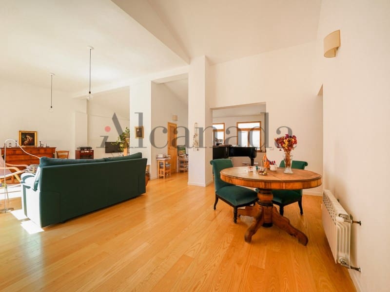 8 soveværelse Byhus til salg i Palma de Mallorca - € 3.430.000 (Ref: 4566186)