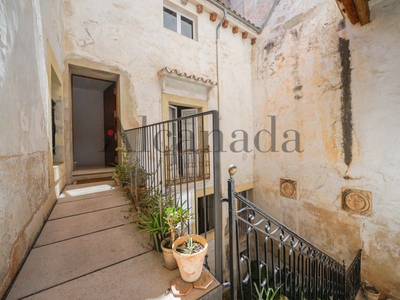 8 soveværelse Byhus til salg i Palma de Mallorca - € 3.430.000 (Ref: 4566186)