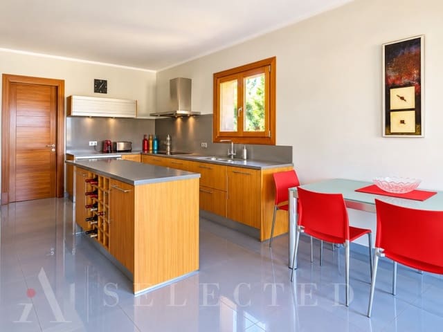 Chalet de 4 habitaciones en Pollensa / Pollença en venta con piscina - 3.800.000 € (Ref: 4572167)