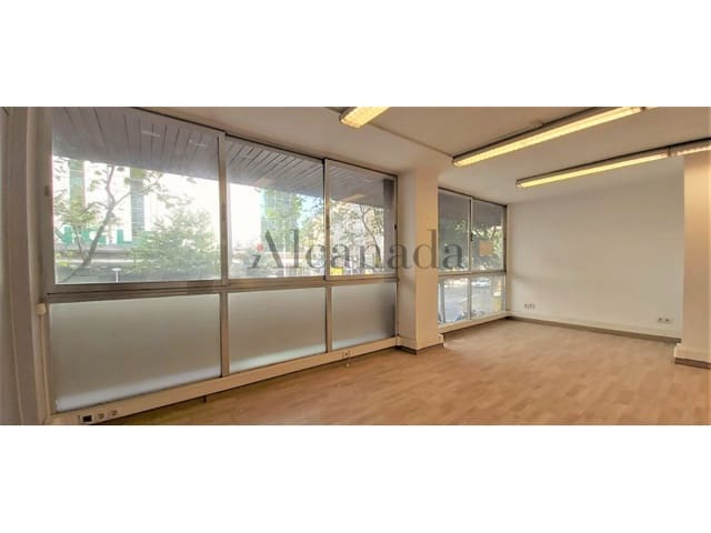 Erhverv til salg i La Seu, Palma de Mallorca - € 250.000 (Ref: 4715696)