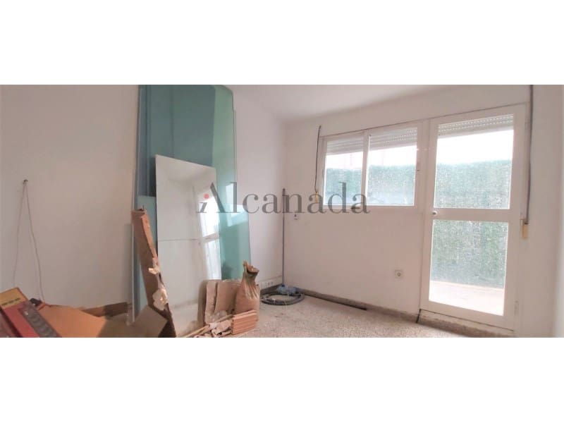 Erhverv til salg i Palma de Mallorca - € 250.000 (Ref: 4715696)