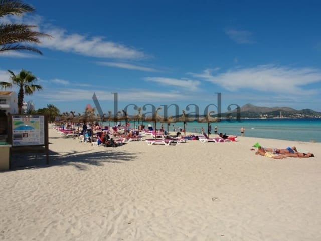 Działka budowlana na sprzedaż w Alcúdia - 590 000 € (Ref: 4743132)