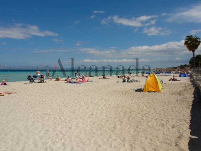 Działka budowlana na sprzedaż w Alcúdia - 590 000 € (Ref: 4743132)