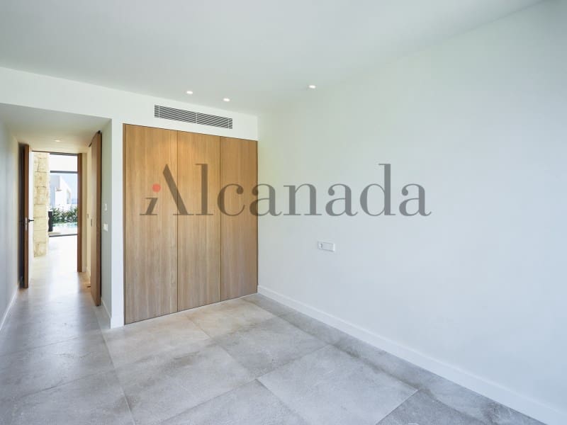 5 slaapkamer Villa te koop in Alcudia met zwembad garage - € 3.800.000 (Ref: 6011706)