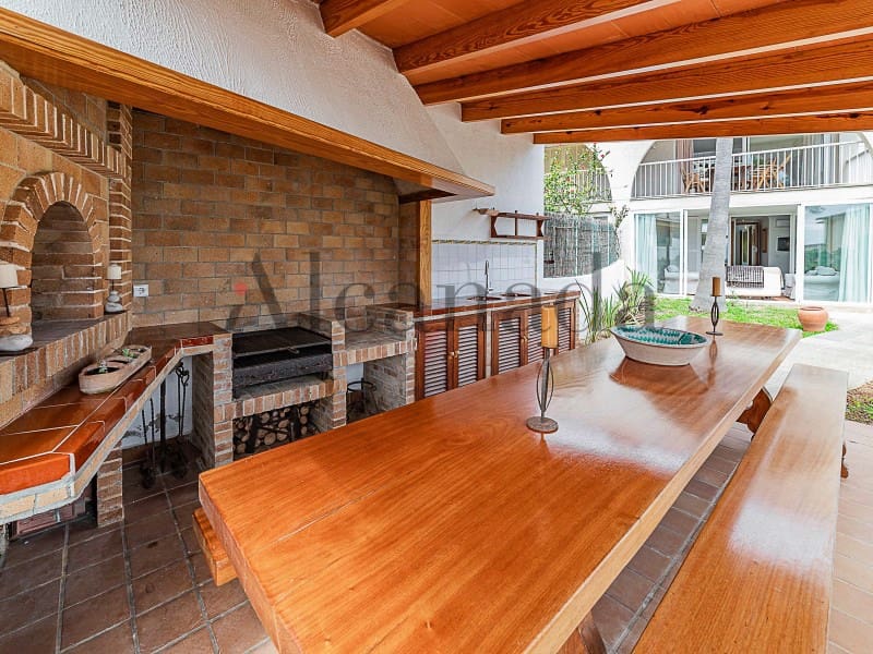 3 slaapkamer Villa te koop in Alcudia - € 1.095.000 (Ref: 6140505)