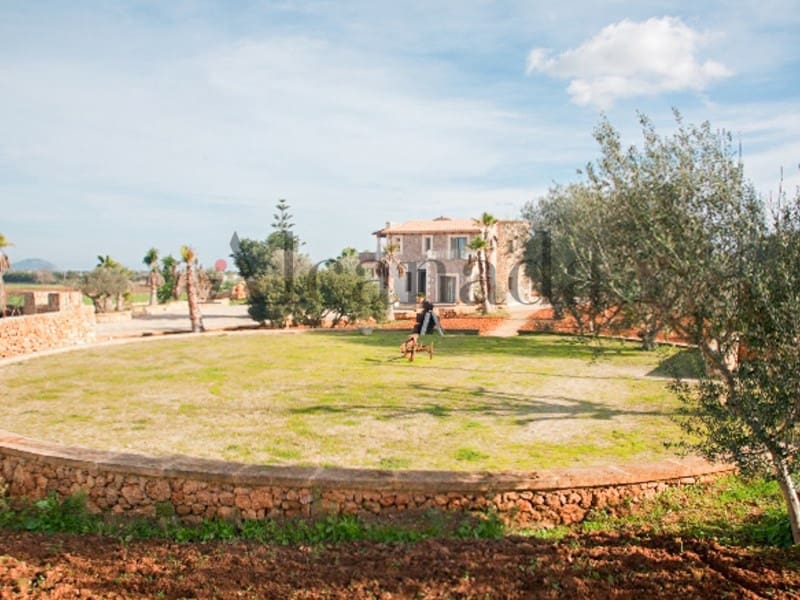 5 slaapkamer Villa te koop in Muro - € 3.700.000 (Ref: 6232389)