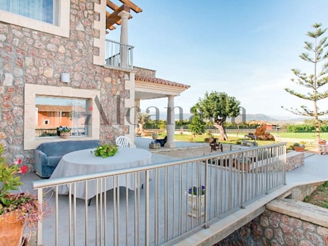 5 slaapkamer Villa te koop in Muro - € 3.700.000 (Ref: 6232389)