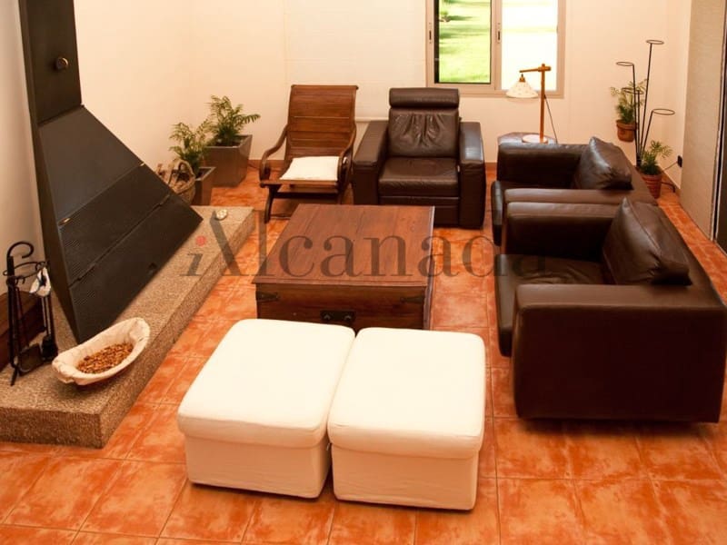 7 soveværelse Villa til salg i Buger med swimmingpool - € 1.950.000 (Ref: 6694684)