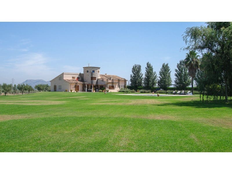 7 soveværelse Villa til salg i Buger med swimmingpool - € 1.950.000 (Ref: 6694684)