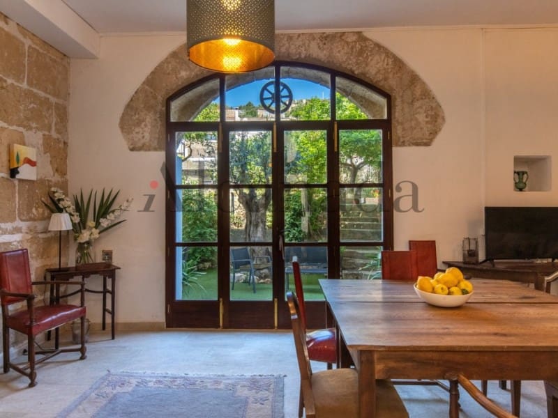 7 bedroom Villa for sale in Mancor de la Vall - € 1,500,000 (Ref: 6699665)