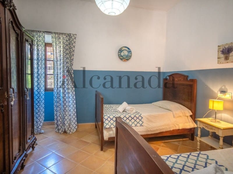 7 bedroom Villa for sale in Mancor de la Vall - € 1,500,000 (Ref: 6699665)