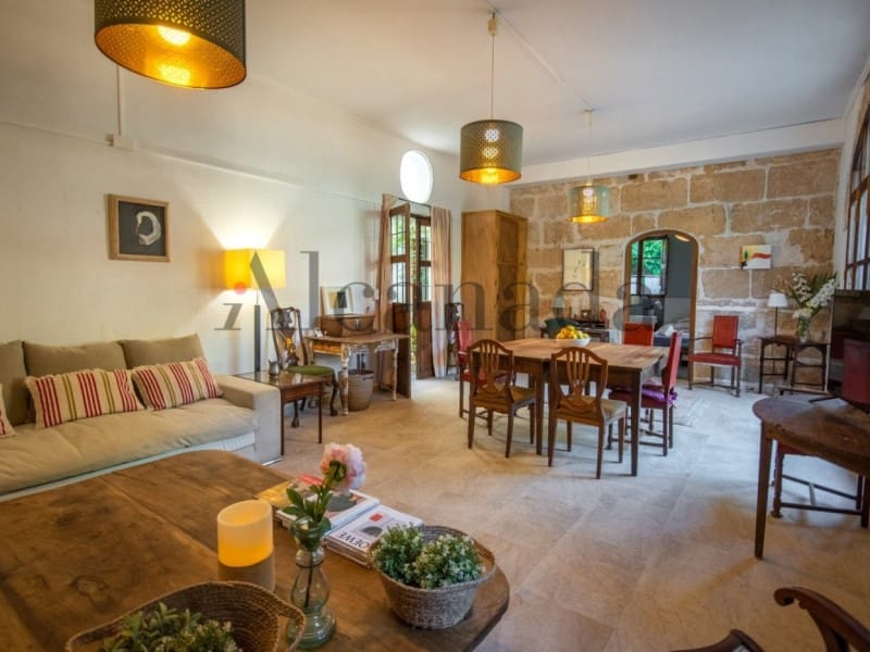 7 bedroom Villa for sale in Mancor de la Vall - € 1,500,000 (Ref: 6699665)