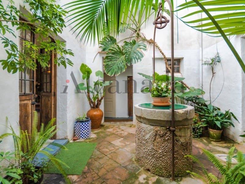 7 bedroom Villa for sale in Mancor de la Vall - € 1,500,000 (Ref: 6699665)